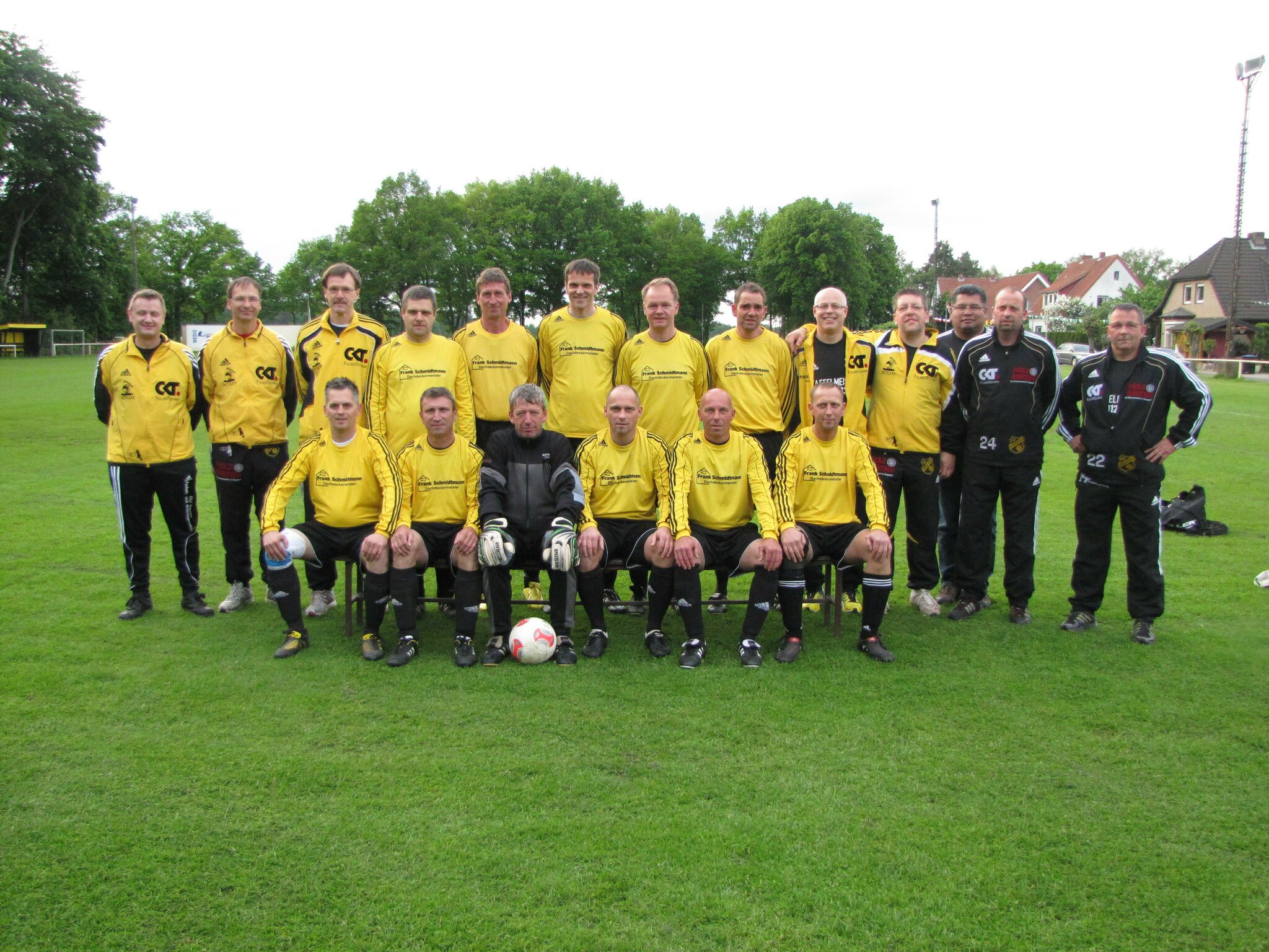 Die Ü40 Herrenmannschaft des SV ist Staffelmeister 2012/2013