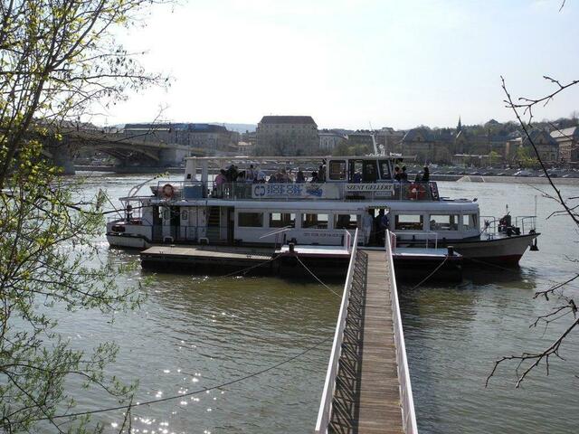 Stopp an der Margareteninsel