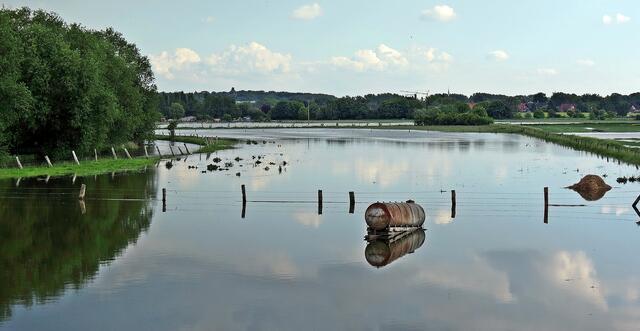 Fuhse links, Beeke rechts. Blick Richtung Ilsede