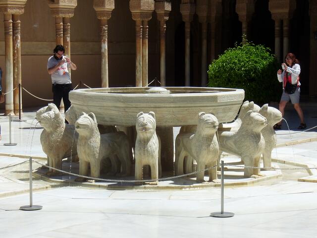 Der Löwenbrunnen