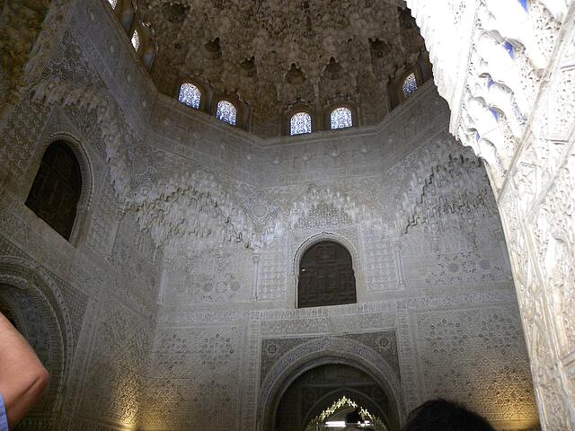 Stalaktitengewölbe in der "Sala de los Abencerrajes"