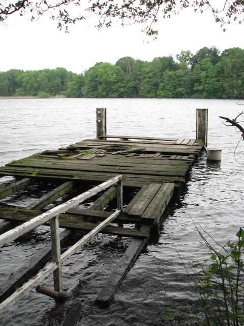 Anleger Mueßer Fähre direkt an der Einfahrt zum Störkanal