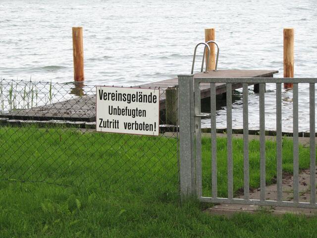 Man hat kaum noch Zugang zum See
