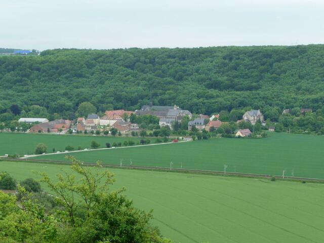Blick vom Fürst-Heinrich-Stein nach Schulpforte.