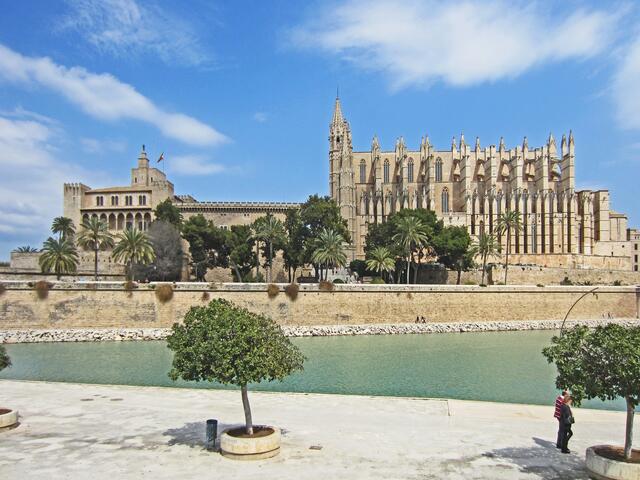 27.03.2012 Palma de Mallorca - Spanien.                           Cathedral de Palma de Mallorca.