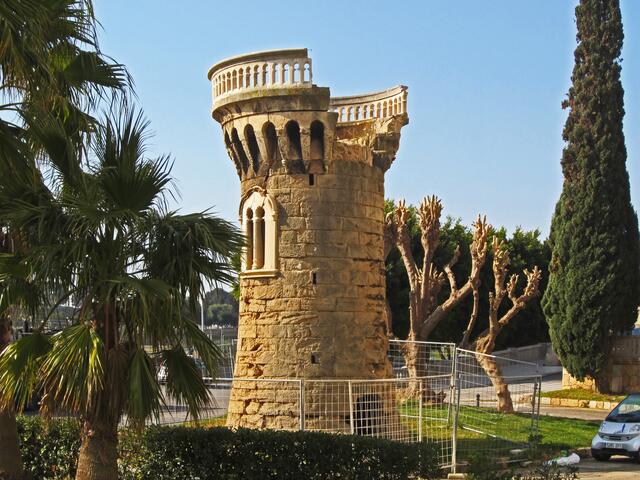 27.03.2012 Palma de Mallorca - Spanien. 
Stadt Palma.                                                                          Monumento National R. O. DE 3 Marzo de 1876.