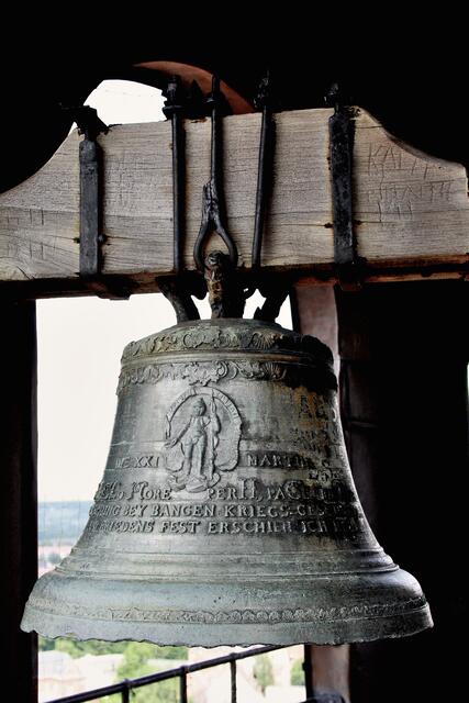Tor-, Schul- und Beichtglocke aus dem Jahre 1763