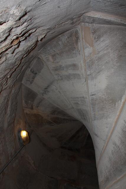 Wendeltreppe mit 202 Stufen