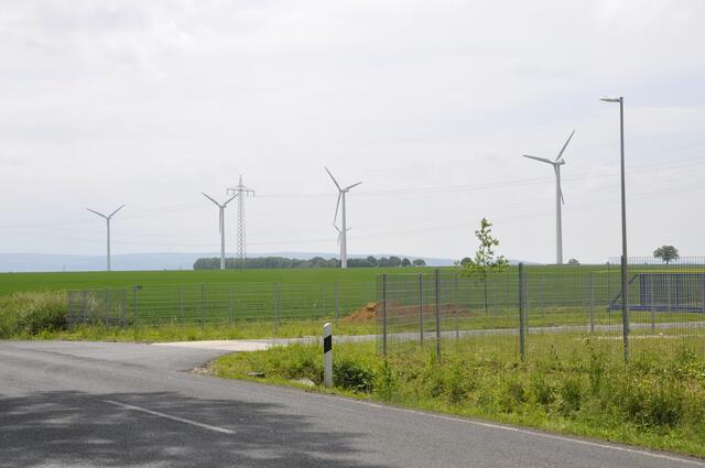 Windräder vor Dedensen