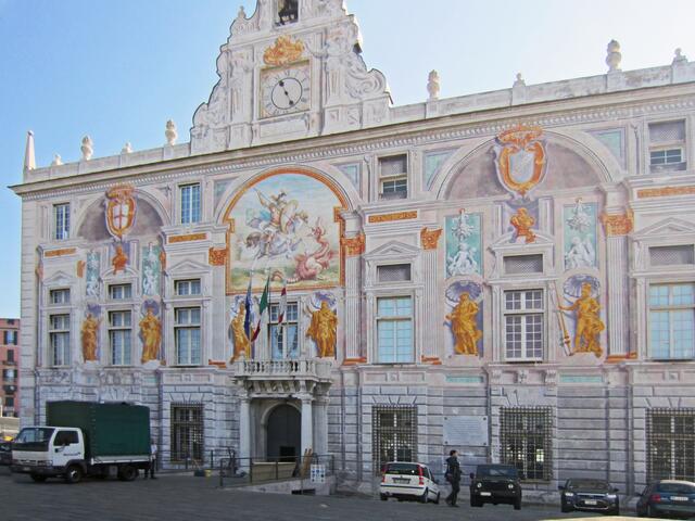 29.03.2012  Genova (Genua) - Italien.                                     Palazzo San Giorgio (1260) 
Seit 1904 ist im Palazzo die Hafenbehörde.