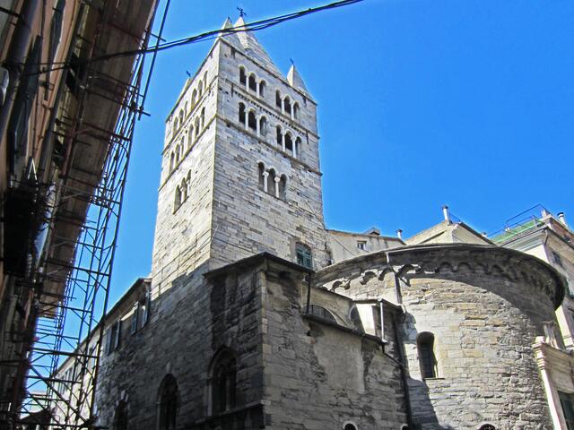 29.03.2012  Genova (Genua) - Italien.                             Genova - Commenda di Prè.
Komturei von San Giovanni di Pré.
Der Komplex besteht aus zwei Kirchen und die
Komturei (Kloster und Krankenhaus).
Heute historische Ausstellungen und Veranstaltungsort.