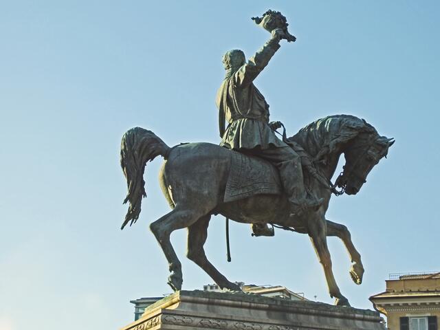 29.03.2012  Genova (Genua) - Italien.                             Monument Vittorio Emanuele II.