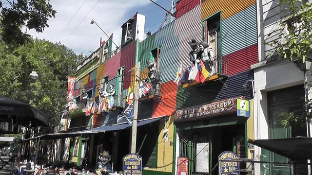 Wellblechhäuser in La Boca