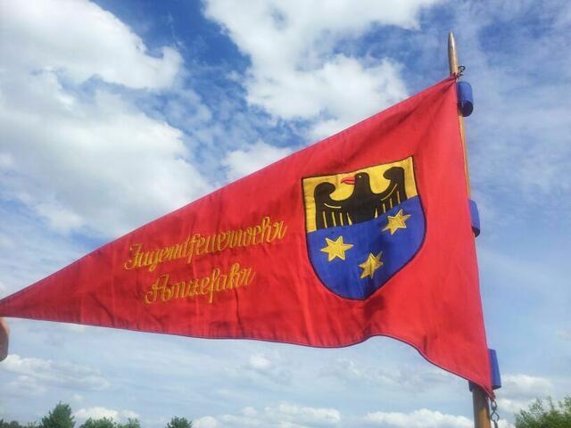 Der Anzefahrer Jugendfeuerwehrwimpel