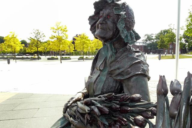 Nach dem Zweiten Weltkrieg hatte Bertha Klingberg Blumen aus ihrem Garten auf dem Schlachtermarkt verkauft.