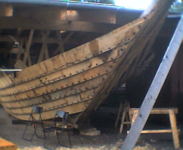 Heute im Hafen - direkt neben dem Museum wurden die Schiffe nachgebaut. (Ein älteres Bild von leider geringerer Qualität.)