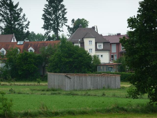 ...das dach nat der sturm mitgenommen...