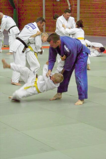 Diese Bild zeigt "Judo für groß und klein" bei unserem Jubiläumslehrgang