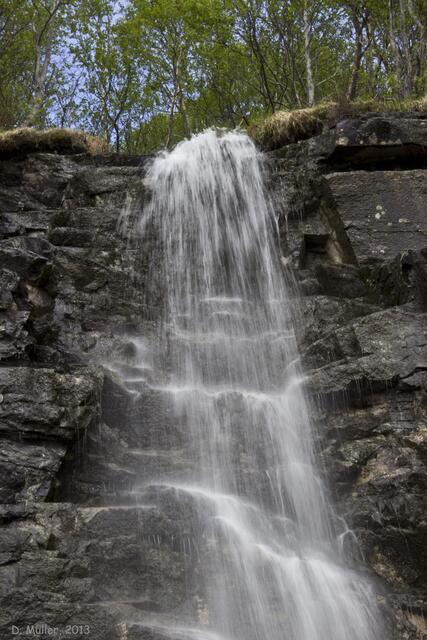 Ein Wasserfall bei Geiranger