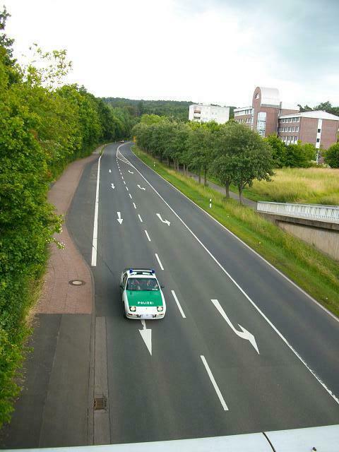 mit der Polizeioldtimer - Porsche 924 durch Marburg
