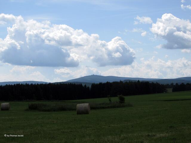 Wieder ein Blick zum Fichtelberg.