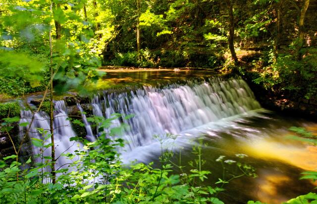 Eine der vielen Staustufen in der Gouchachschlucht, die sehr schwierig zu behen ist