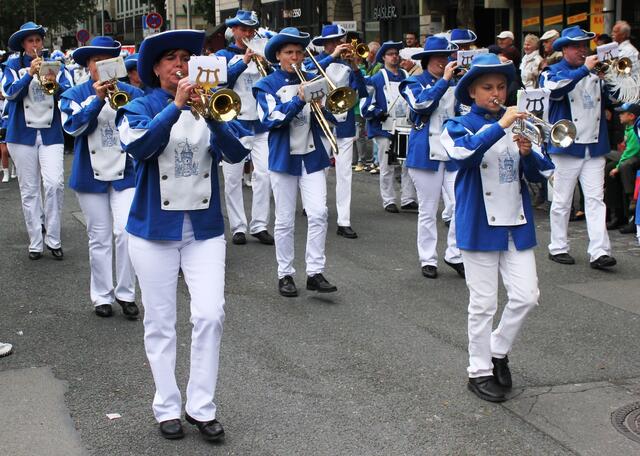 Musikzug der Funkenartillerie Blau Weiß Döhren