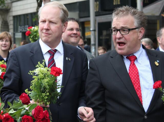 Stefan Schostok (links, OB Kandidat) und Hauke Jagau (Regionspräsident)