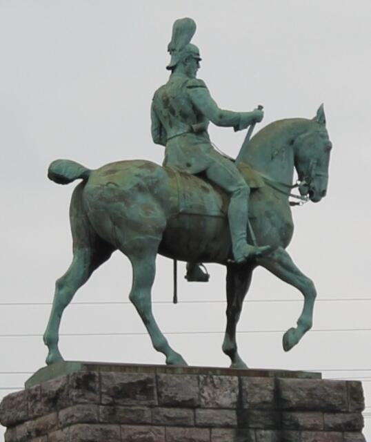 Statue an der Deutzer Brücke