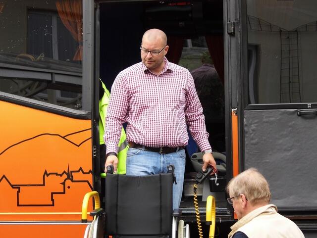 Fahrer Johannes Fischer bei der Arbeit