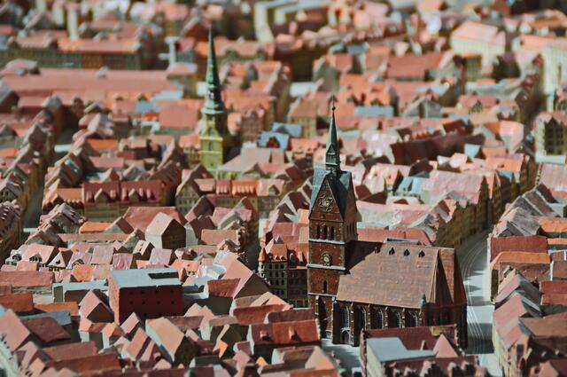 1939 - rund um die Marktkirche wirken die Fachwerkhäuser ziemlich klein ...