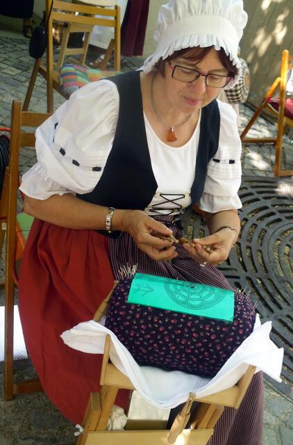 Wers kann, findet es wohl nicht so schwer