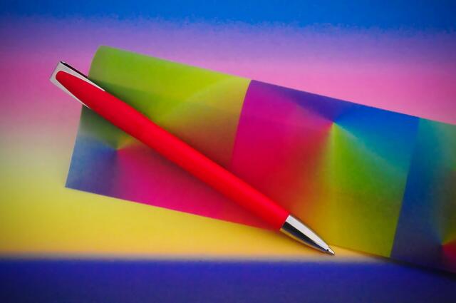 Taschenlampe & Folie - passend zum Stift