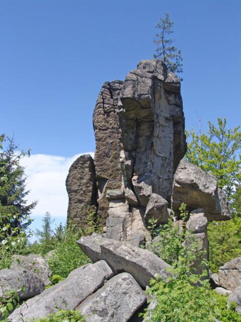 Zipfeltannenfelsen bei Pfaben