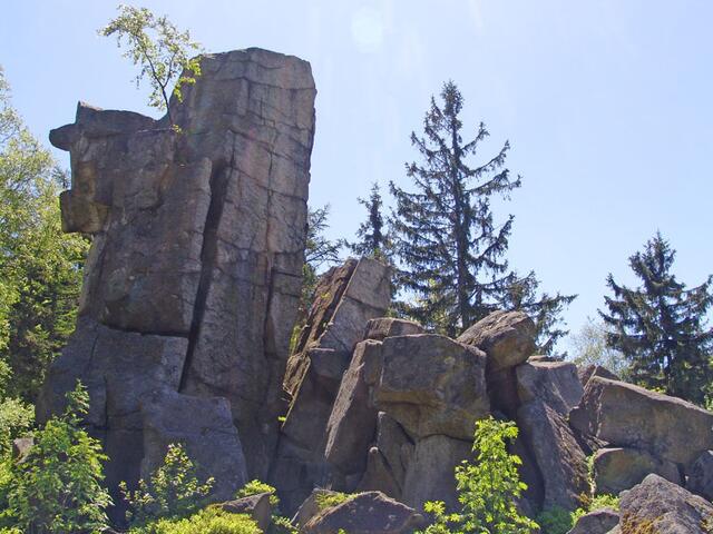 Zipfeltannenfelsen bei Pfaben