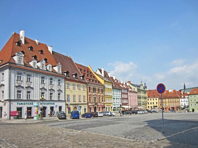 Marktplatz von Cheb (13. Jhdt.).