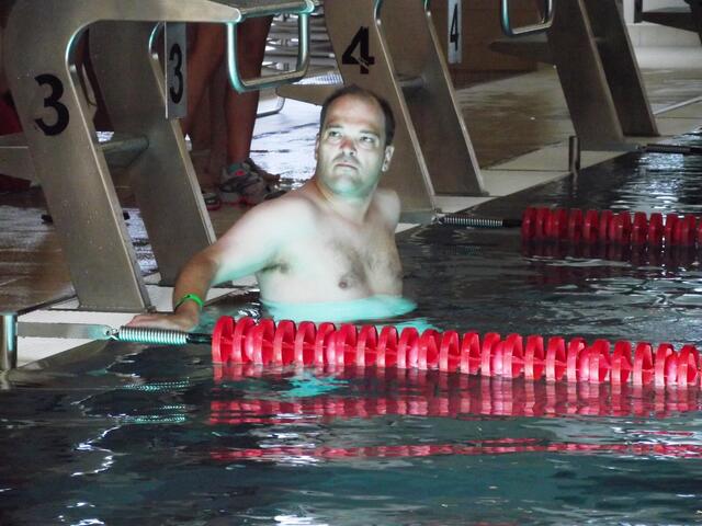 Bernd Hauptmann wartet gespannt auf seinen Start. Special Olympics Passau