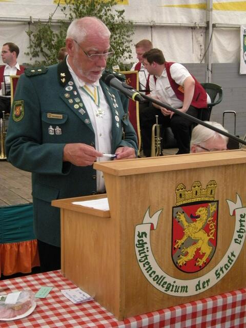 Vorsitzender Claus Reimann, bei der Begrüßung.