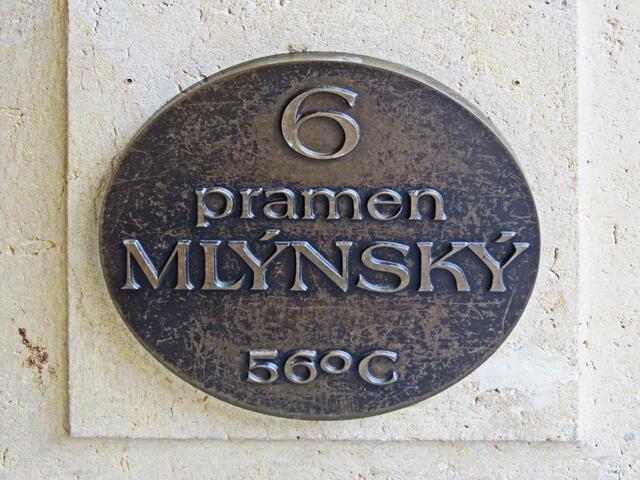 Karlovy Vary - Karlsbad
Die Mühlenkolonnade (1871 - 1881, Josef Zítek)
Quellen:
Mlýnský 56°C