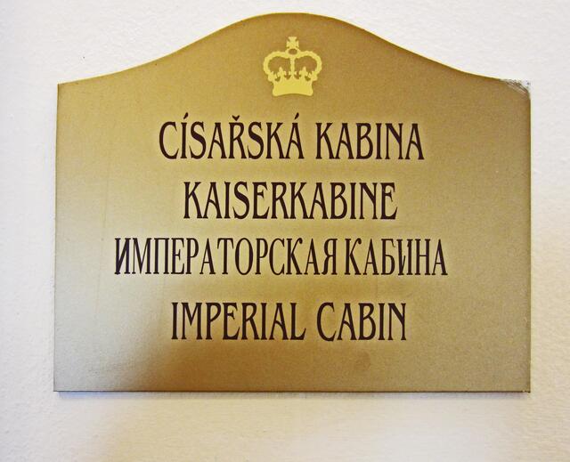 Mariánské Lázně - Marienbad. 
Hotel Nové Lázně (1896).                                                              Kaiserkabine von Kaiser Franz Joseph.                                                                      Kaiser Franz Joseph (1830-1916).