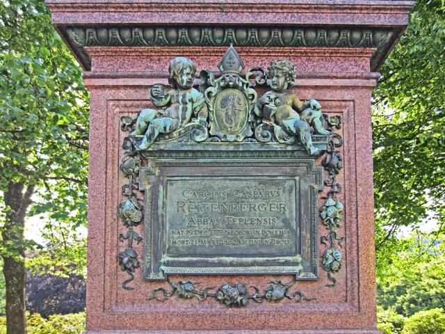Gründer der Stadt Mariánské Lázně
Abt Karl Kaspar Reitenberger. (1779–1860).
Mariánské Lázné - Marienbad - Tschechische Republik.
49° 57' 52" Nord, 12° 42' 7" Ost
Gegründet 1818.