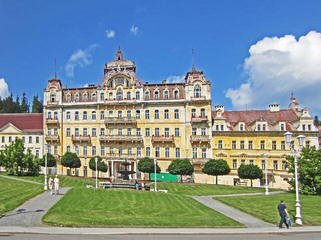 Mariánské Lázně - Marienbad.                                      Goetheplatz.