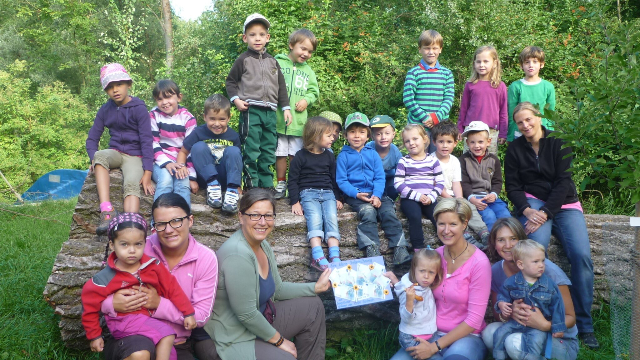 Gute Tat des Elternbeirats für den Waldkindergarten Meitingen - Meitingen