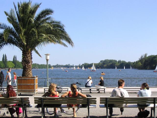 Mit mediterranem Flair an schönen Sommertagen.