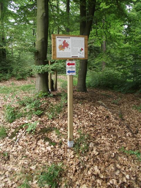 Hier befand sich von 1567 bis 1602 das Dreiländereck der Landgrafschaft Hessen-Kassel, der Landgrafschaft Hessen-Marburg und des Kurfürstentums Mainz.