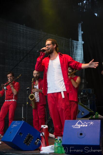 Kulturina 2013 Gersthofen - Streiflichter vom Festausklang am Sonntagabend. Moop Mama - die musikalische Sensation aus München