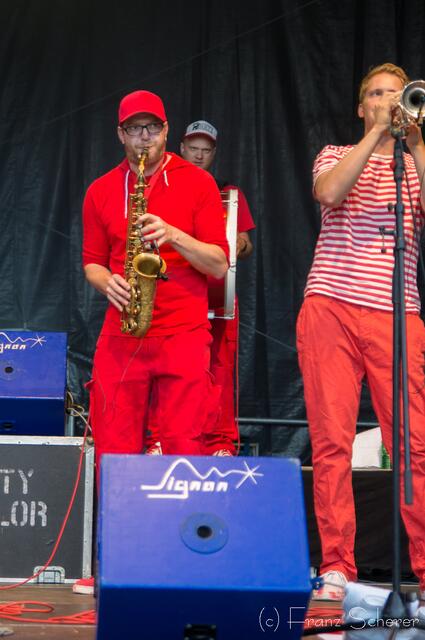 Kulturina 2013 Gersthofen - Streiflichter vom Festausklang am Sonntagabend. Moop Mama - die musikalische Sensation aus München