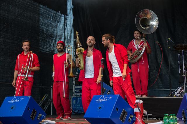 Kulturina 2013 Gersthofen - Streiflichter vom Festausklang am Sonntagabend. Moop Mama - die musikalische Sensation aus München