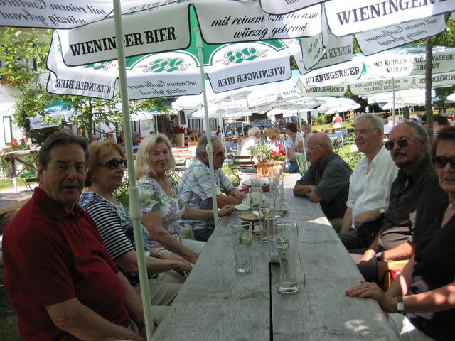 Im Biergarten vom "Adlgaß" | Foto: Klaus Schlosser