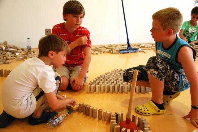 "Ingenieure" bei der Arbeitsbesprechung